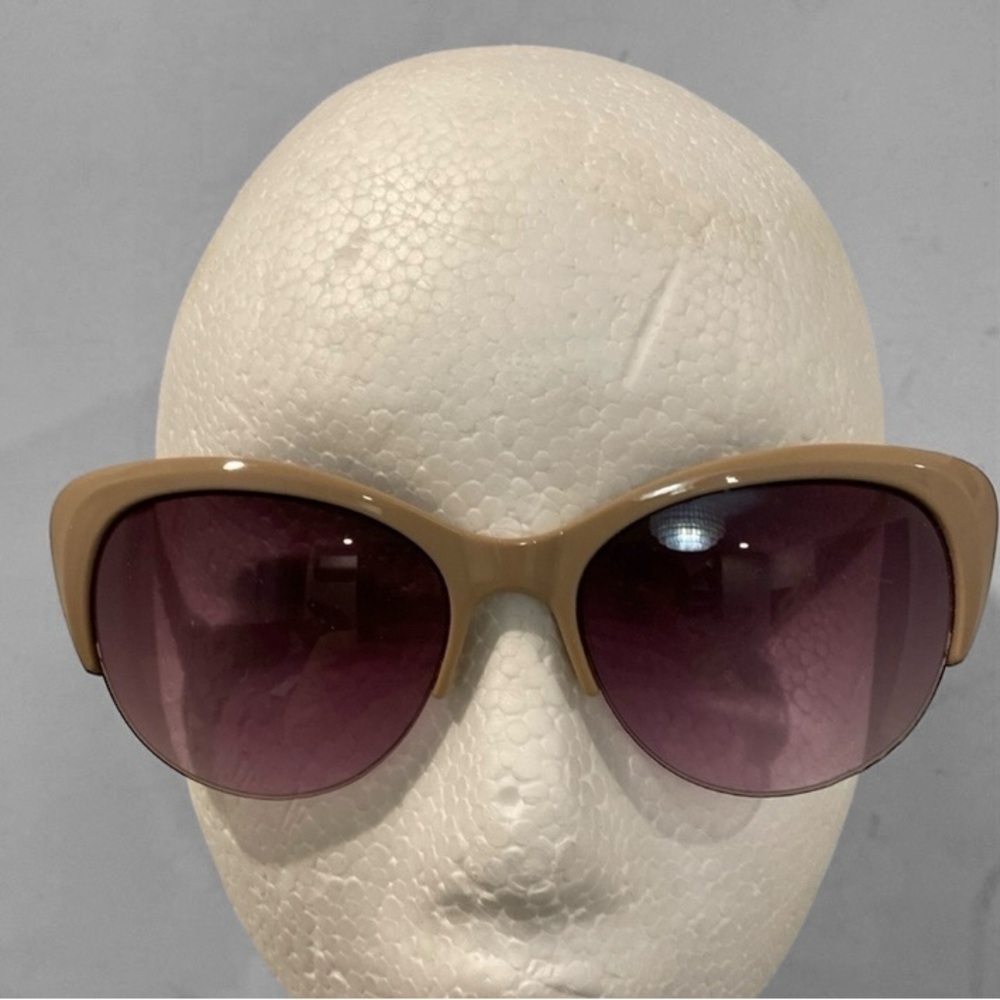 Nine West Tan and Purple Cat-Eye Sunglasses with Gradient Lenses